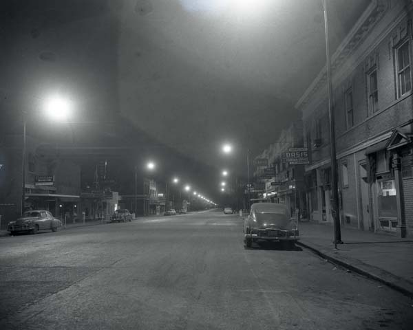 1952 Illinois Street  (1)